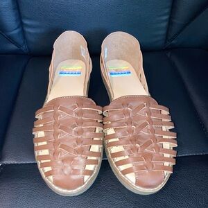 Stella Chase Tan Woven Flats